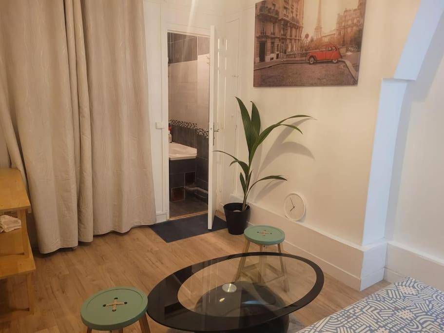 Charmant Appartement Pres De Montmartre Paříž Exteriér fotografie